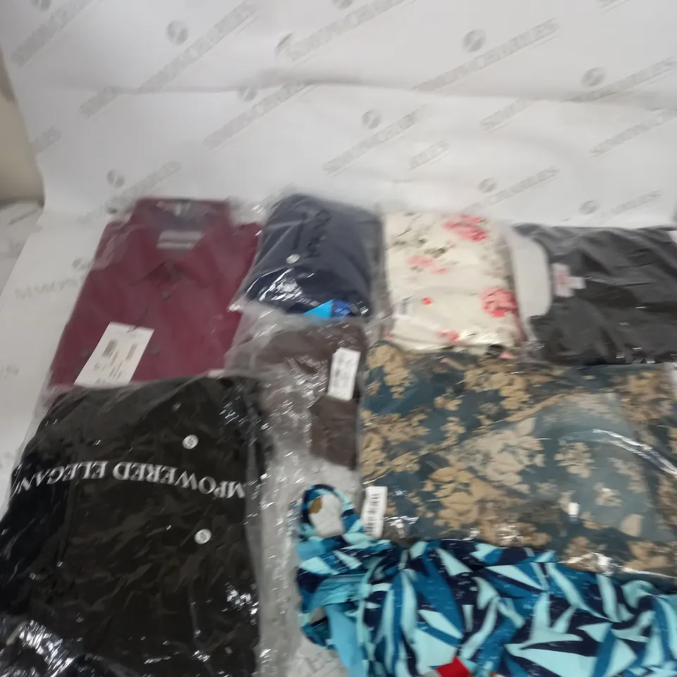 LARGE BOX OF ASSORTED CLOTHING ITEMS TO INCLUDE LINGERIE, DRESSES AND JUMPERS