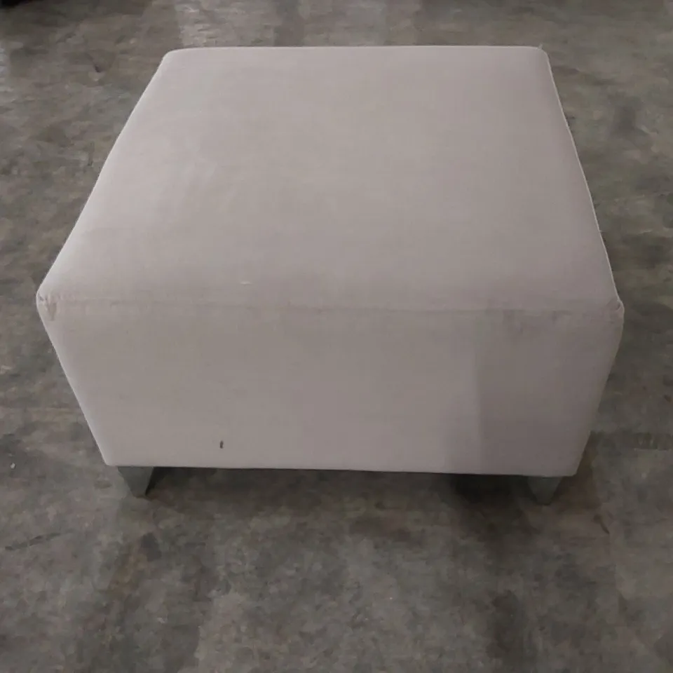 DESIGNER THE LOUNGE CO. FOOTSTOOL