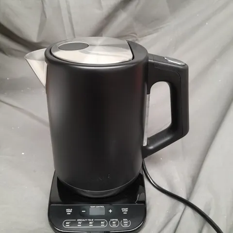 BOXED NINJA PERFECT TEMPERATURE KETTLE KT200UK