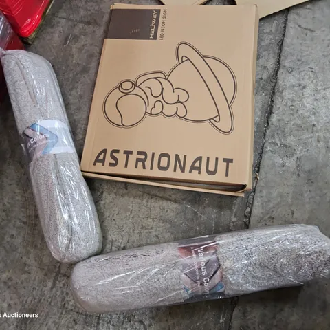 PALLET OF ASSORTED ITEMS TO INCLUDE, POP UP GAZEEBO, BOXED CHEST OF 9 DRAWERS, QUATITY OF ASTRONAT LED SIGNS, QANTITY OF GREY RUGS, CABLE TIES.