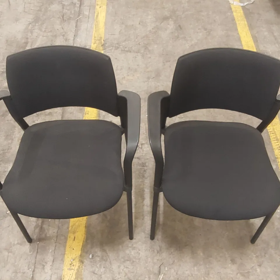 PAIR OF BLACK UPHOLSTERED OFFICE CHAIRS