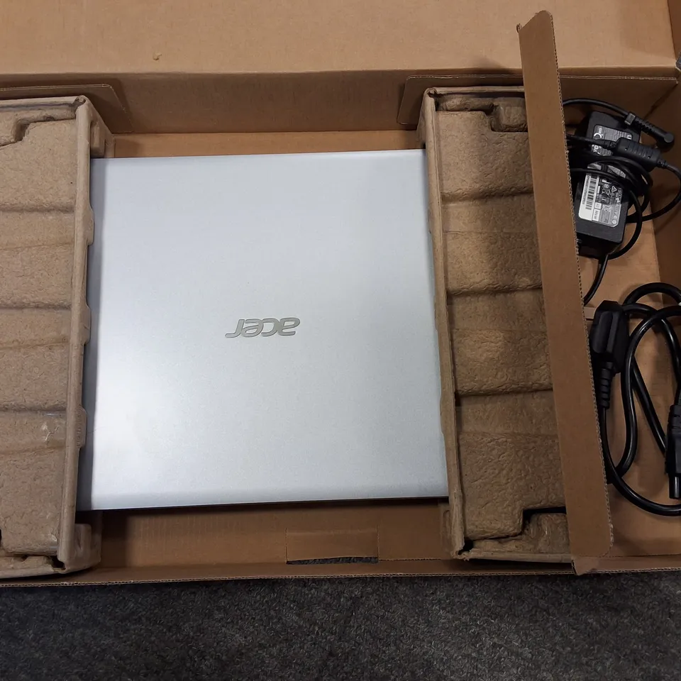 BOXED ACER ASPIRE 1 INTEL LAPTOP IN SILVER 