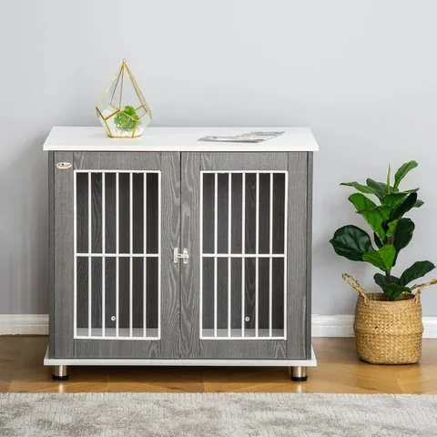 BOXED PETERSBURG LOCKABLE DOOR & EASY TO CLOSE
