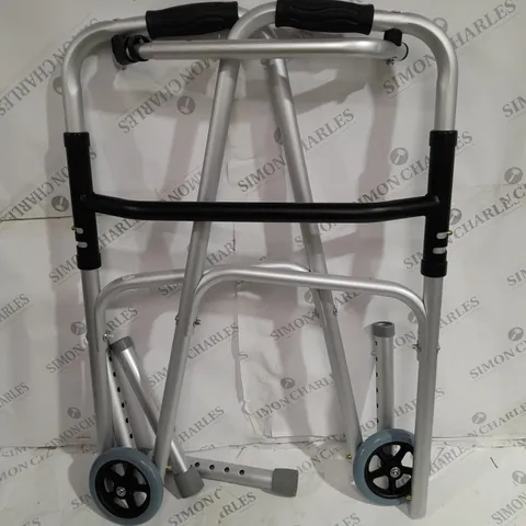 WALKING FRAME