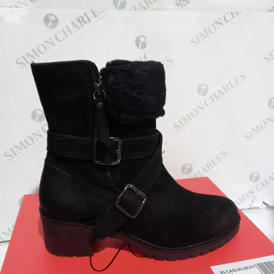 BOXED RUTH LANGSFORD CASUAL BOOTS, BLACK - SIZE 6