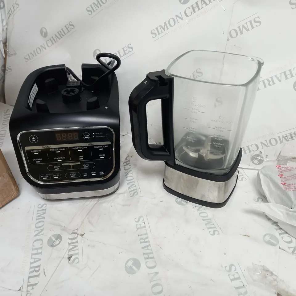 NINJA BLENDER & SOUP MAKER 