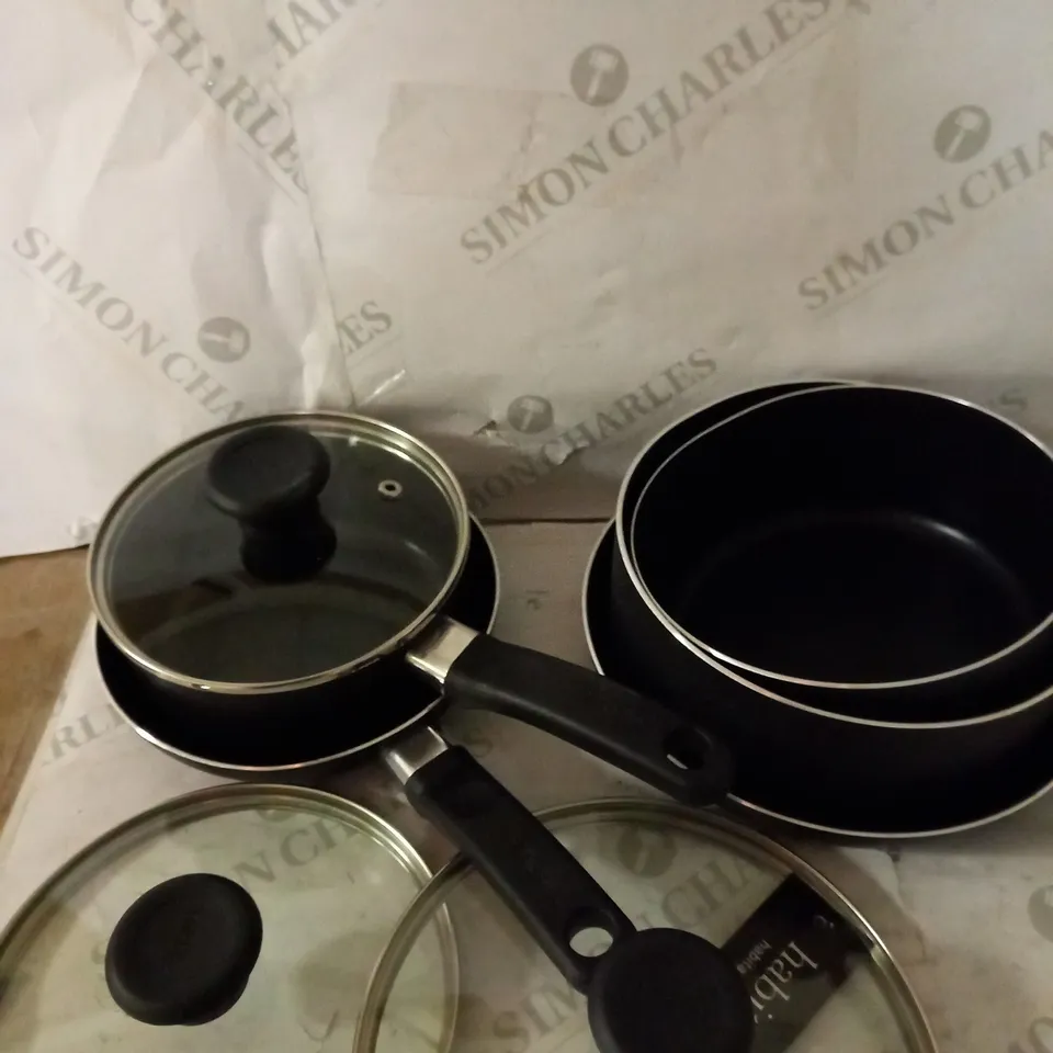 TEFAL ESSENTIAL COOKWARE SET