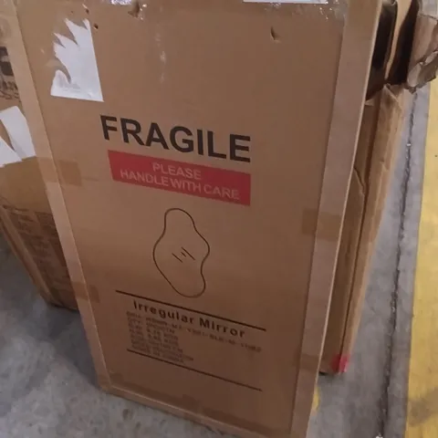BOXED IRREGULAR MIRROR 