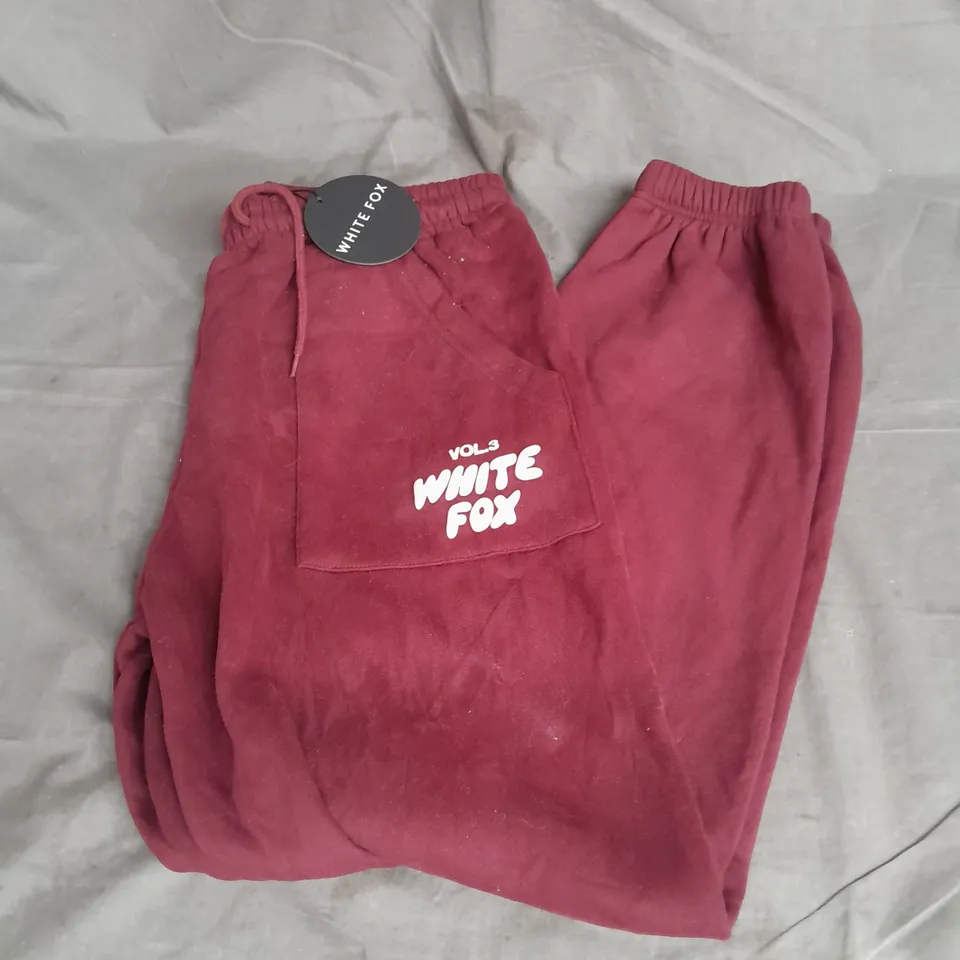 WHITE FOX OFFSTAGE SWEAPANTS IN RED VELVET SIZE M