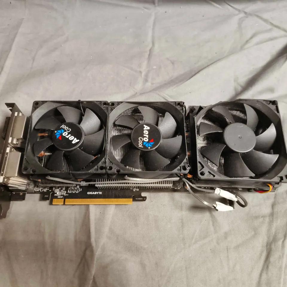 GIGABYTE GRAPHICS CARD – TRIPLE-FAN COOLING, 3X AEROCOOL FANS (NO ACCESSORIES SHOWN)