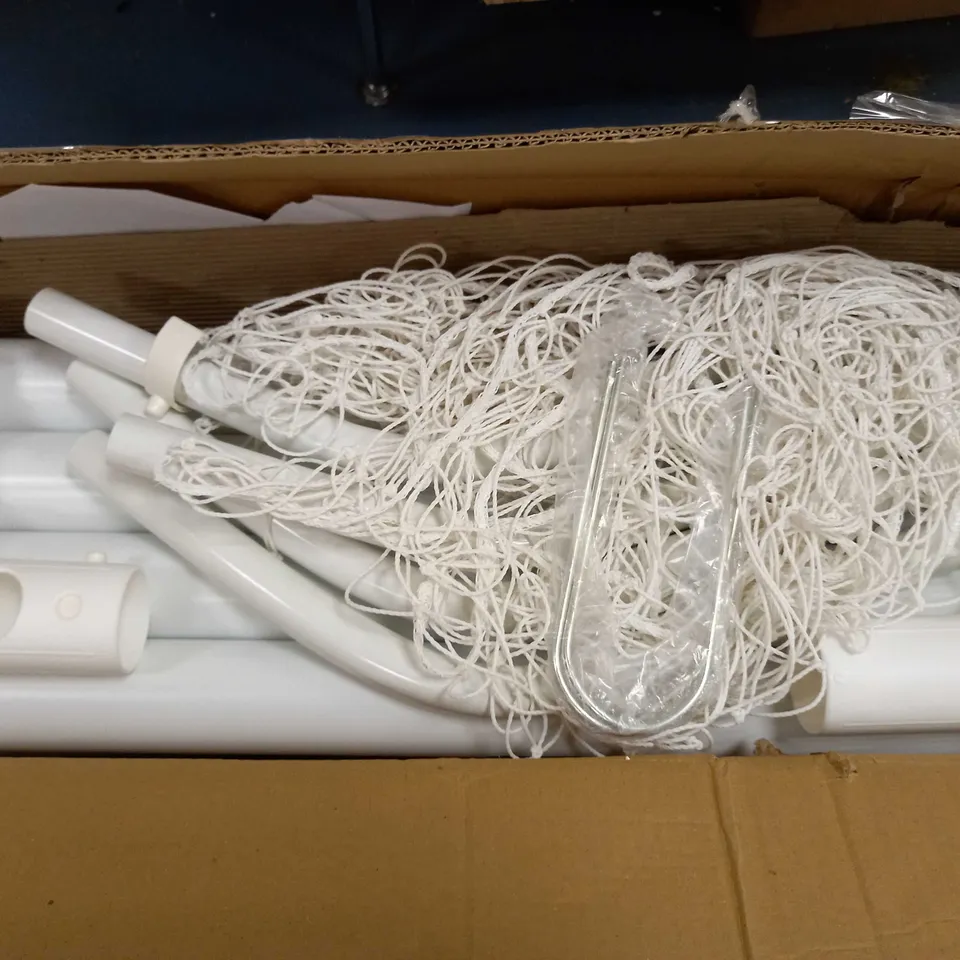 FOOTBALL FLICK URBAN GOAL NET