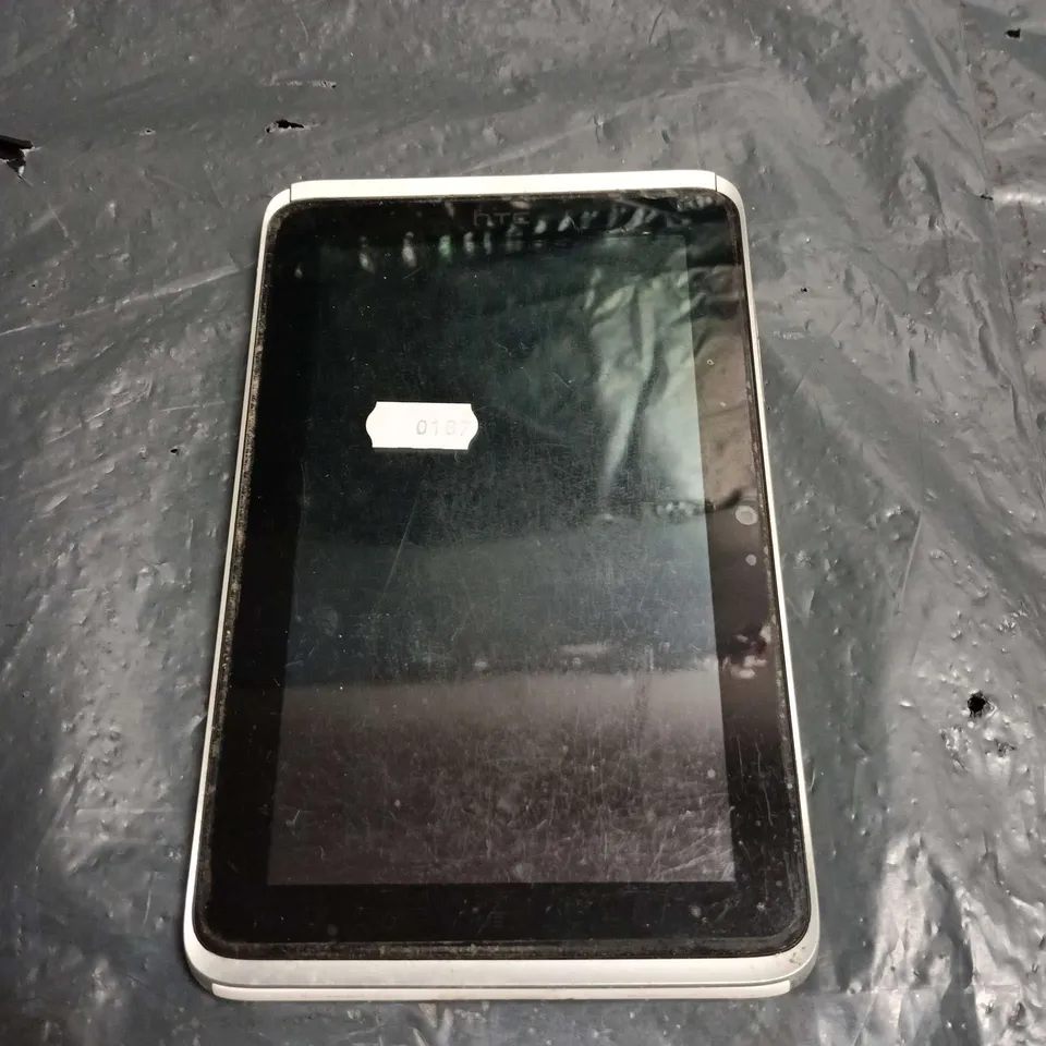 HTC TABLET – SILVER, WITH HTC SENSE