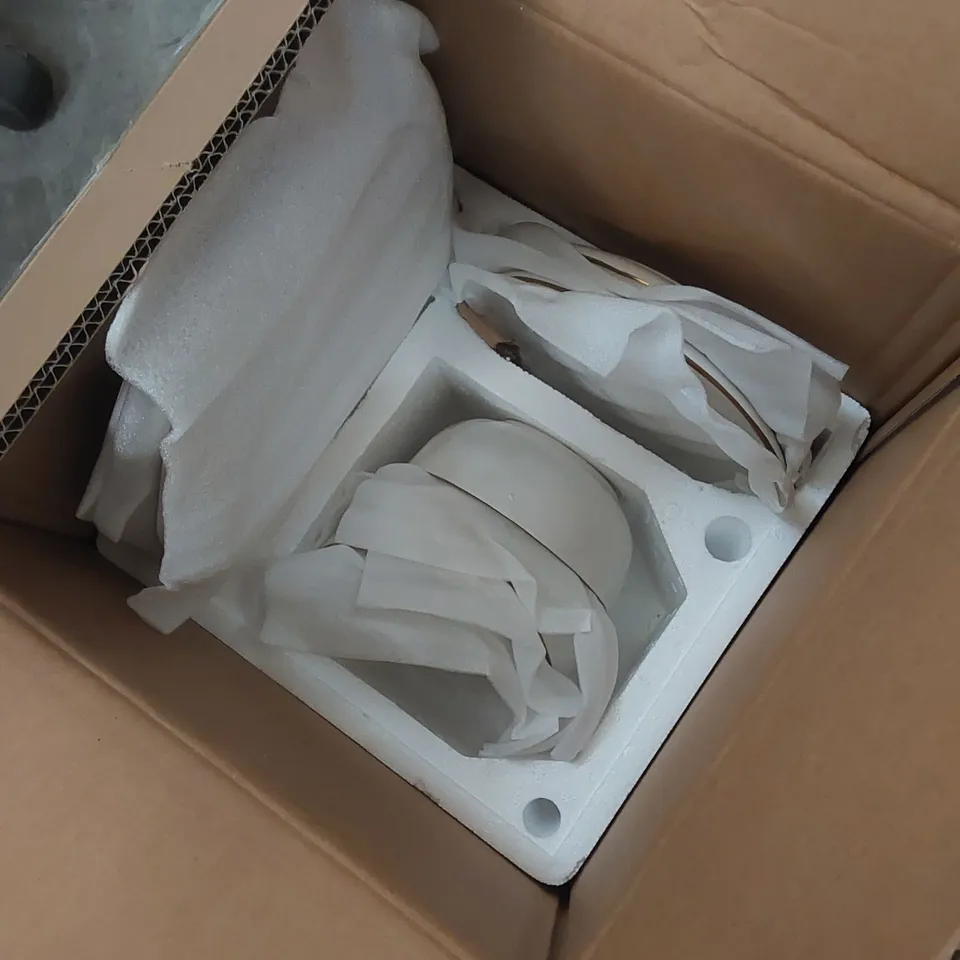 BOXED MERCER41 VARENNES HANDMADE STONEWARE DINNER SET - 16 PIECE (1 BOX)