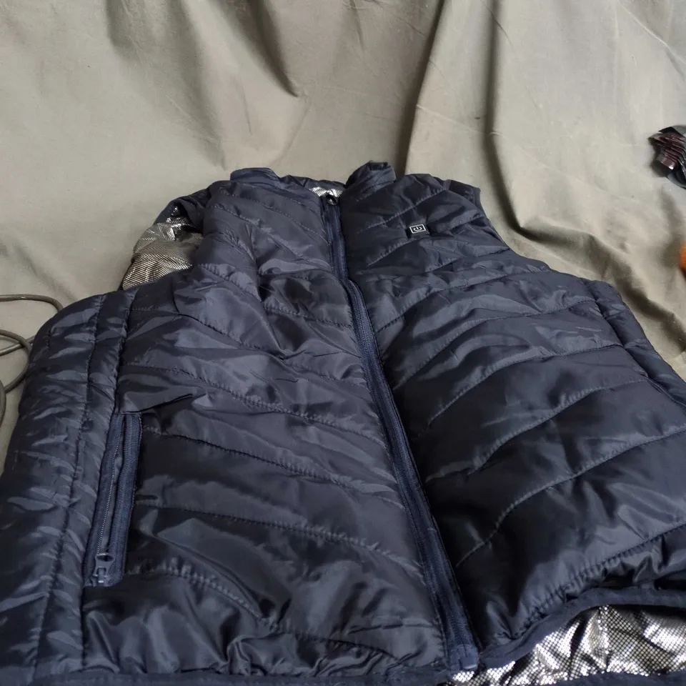 BOX OF APPROXIMATELY 25 ASSORTED CLOTHING ITEMS INCLUDING BRIGHT ORANGE SWEATER , BLUE GILLET AND BEIGE CARDIGAN 