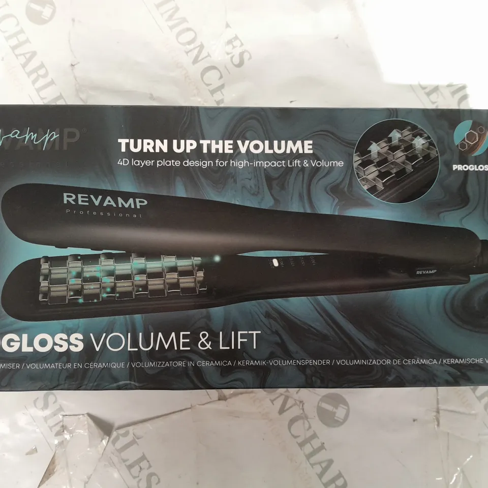 BOXED REVAMP PROGLOSS VOLUME AND LIFT ( VL-2000-GB)