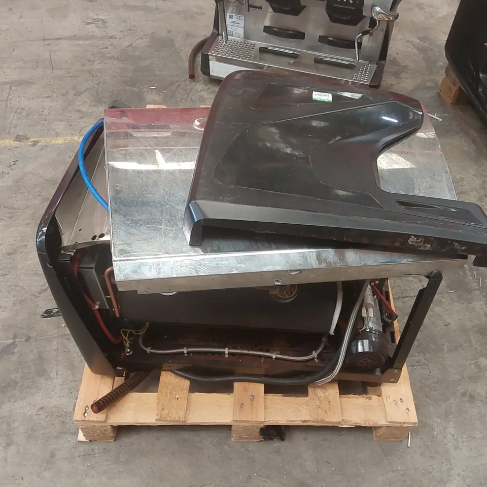 RANCILIO CLASSE 7 2 GROUP COMMERCIAL COFFEE MACHINE WITH ISTEAM