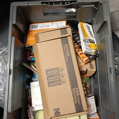 BOX OF APPROXIMATELY 20 PACKS OF ASSORTED BATTERIES 