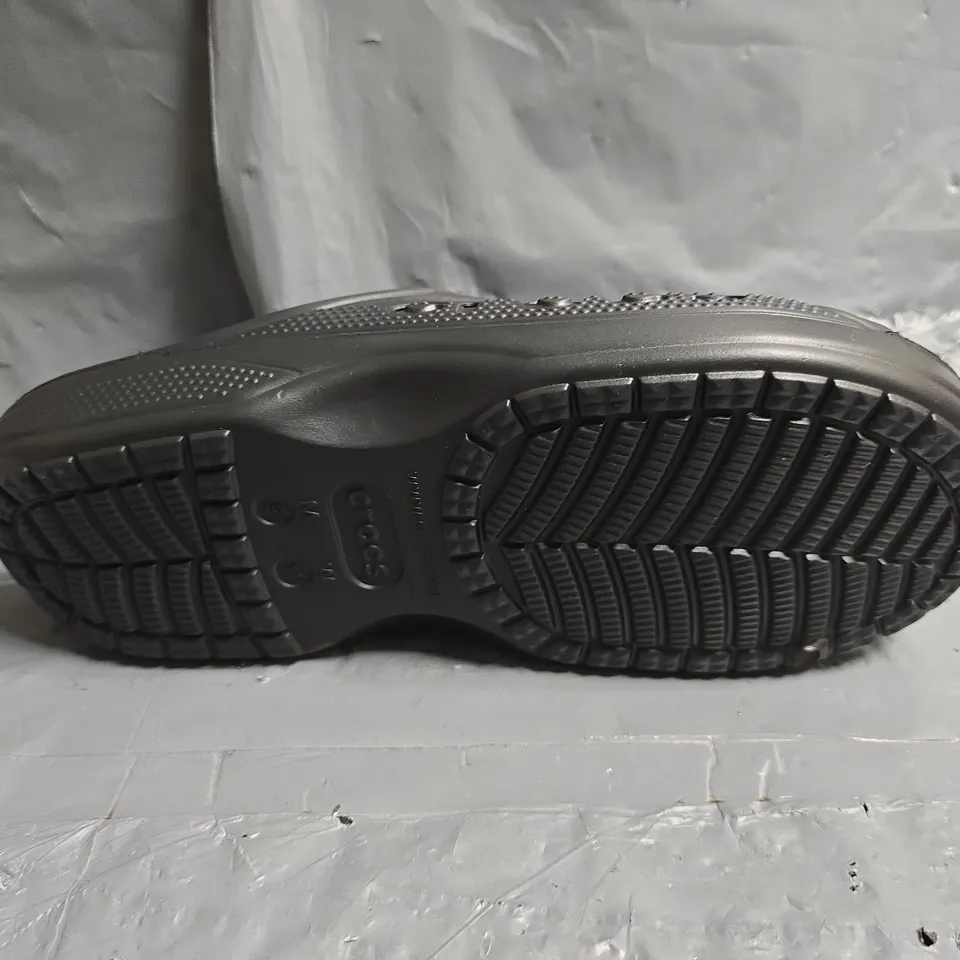 CROCS BAYA SANDAL- UK M8/W9