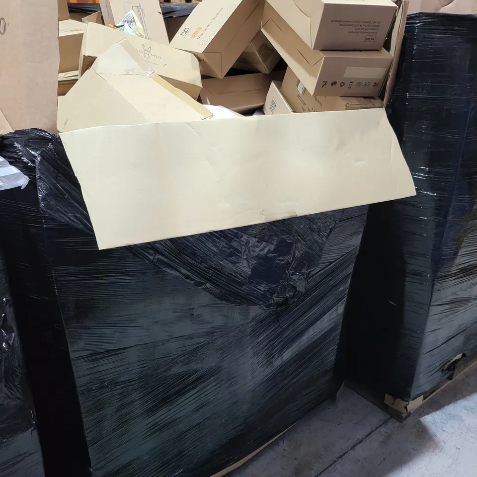 PALLET OF A SIGNIFICANT QUANTITY OF ASSORTED ITEMS TO INCLUDE 3D PEEL AND STICK WALL TILES  V63 VACUUM SEALER, BIKE PHONE MOUNT, GT838 GAMING COMBO, ETC