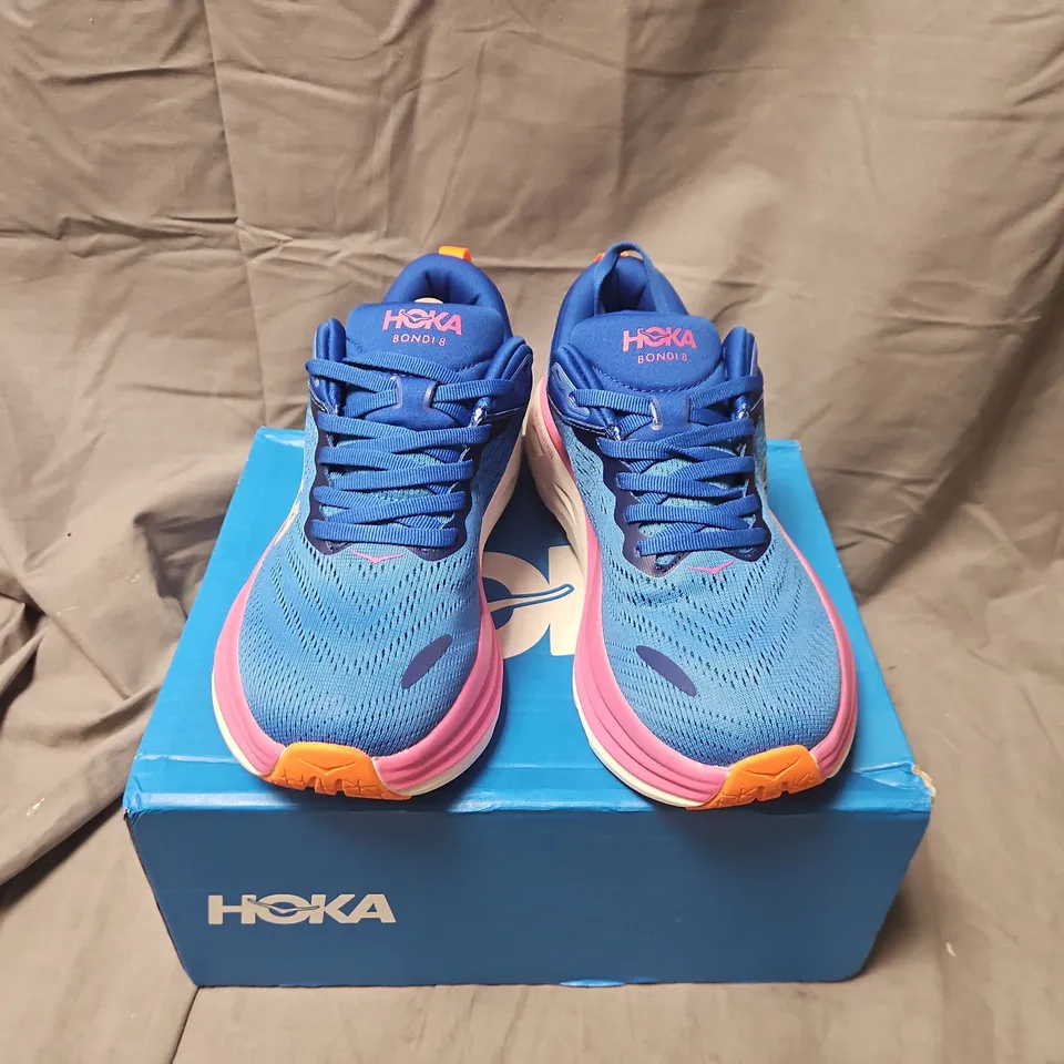 BOXED HOKA BONDI 8 RUNNING SHOES – BLUE WITH PINK MIDSOLE - UK 6