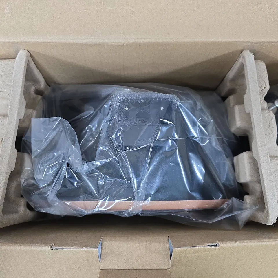 BOXED GILES & POSNER FAMILY MULTI MEAL MAKER