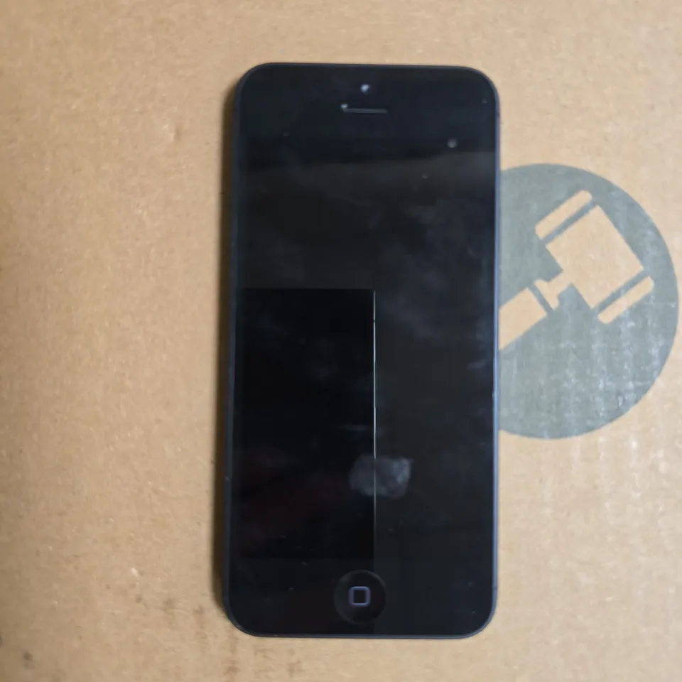 APPLE IPHONE 5 SMARTPHONE 