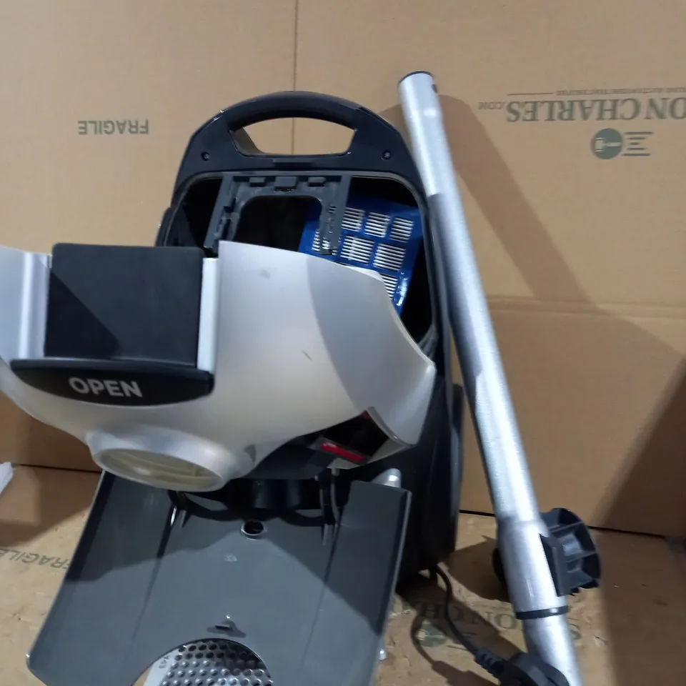 HOOVER ENIGMA VACUUM CLEANER 