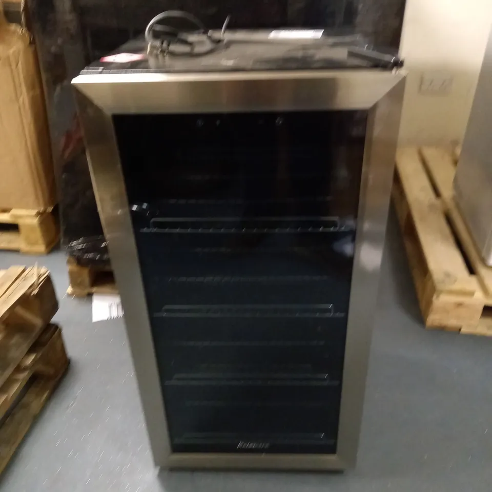 KALAMERA BEER FRIDGE, 86L FREESTANDING DRINKS FRIDGE WITH GLASS DOOR COLLECTION ONLY