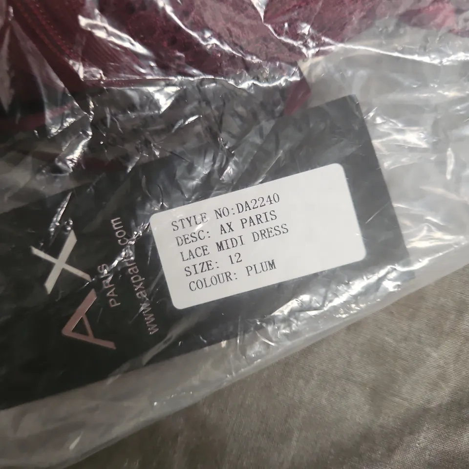 BAGGED AX PARIS LACE MIDI DRESS – PLUM – UK 12