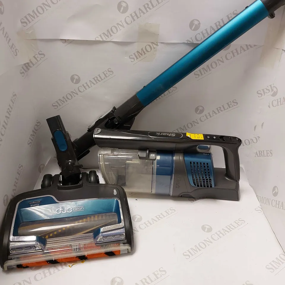 SHARK IZ202UK AMTI WRAP CORDLESS HOOVER