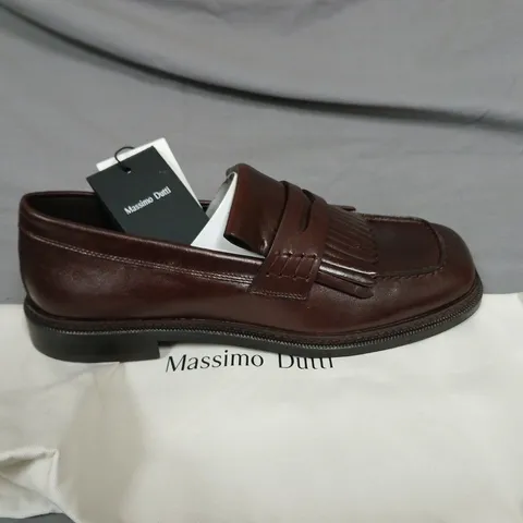 BOXED MASSIMO DUTTI MEN'S BROWN LEATHER TASSEL LOAFERS – UK 5 
