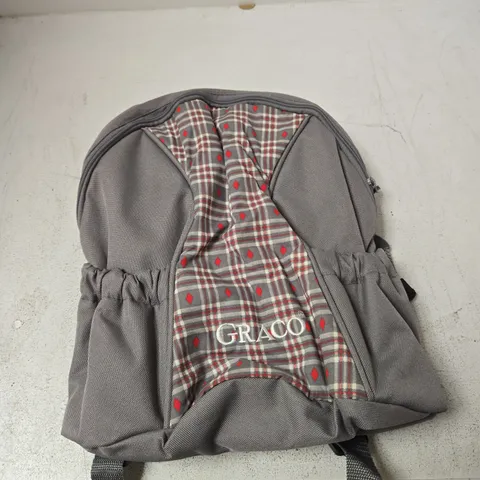 GRACO BACKPACK – GREY FABRIC WITH RED PLAID INTERIOR