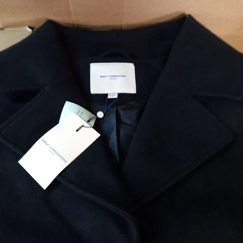 ONLY CURVE CARMAKOMA TWO TEXTURED COAT - UK 22/24