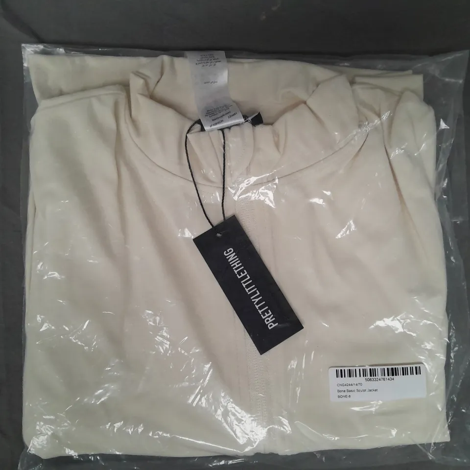 PRETTY LITTLE THING BASIC SCULPT JACKET IN BONE SIZE 8
