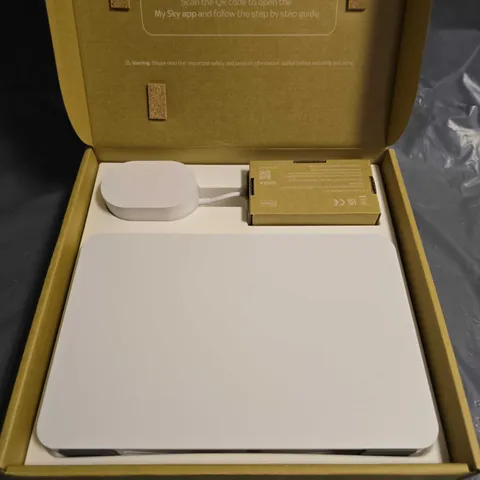 BOXED SKY HUB 6 SR213-02-UK