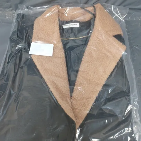 BAGGED HELENE BERMAN FAUX LEATHER EDGE JACKET IN BLACK - SIZE 18