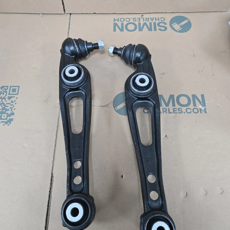 SET OF 2 SUSPENSION CONTROL ARMS WITH BALL JOINTS (L/R) – VEHICLE PARTS