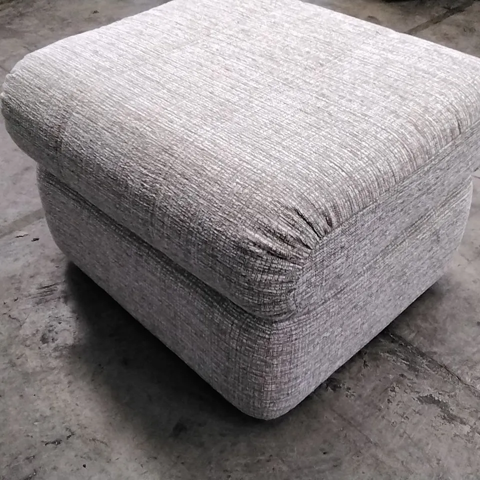 QUALITY BRITISH DESIGNED & MANUFACTURED G PLAN CHLOE C FOOTSTOOL LOOM SHALE FABRIC