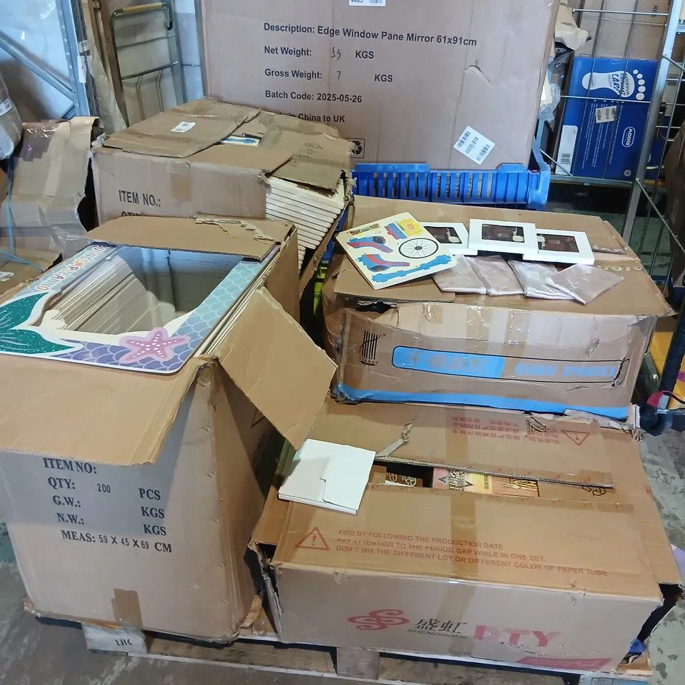 PALLET OF ASSORTED PRODUCTS INCLUDING 3D PAPER PUZZELS , DECORATIVE TILE PICTURES AND TASSLED SCARF