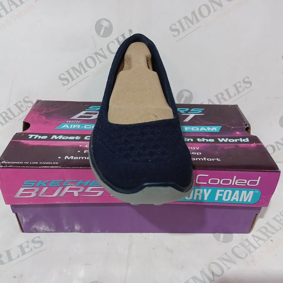 BOXED PAIR OF SKECHERS BURST SLIP-ON SHOES IN BLUE UK SIZE 3