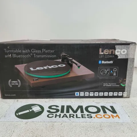 LENCO TURNTABLE WITH GLASS PLATTER AND BLUETOOTH TRANSMISSION