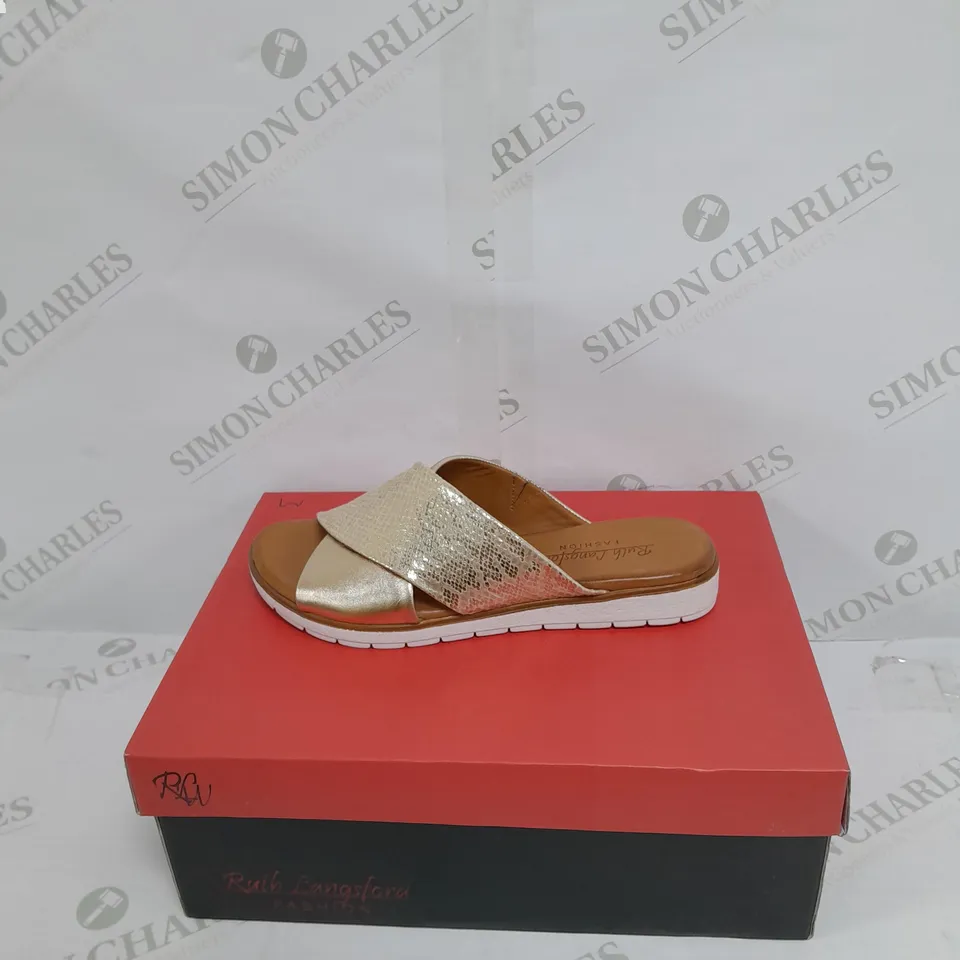 BOXED PAIR OF RUTH LANGSFORD SANDALS IN CHAMPAGNE GOLD SIZE 4