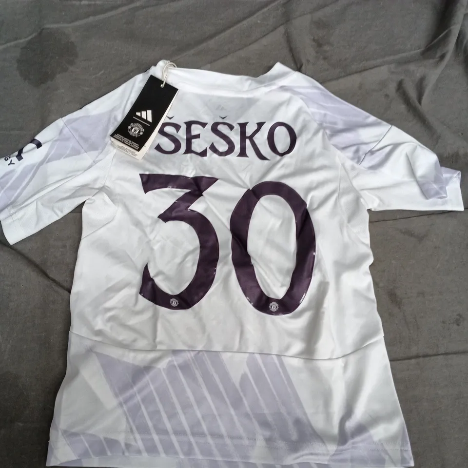 ADIDAS KIDS' FOOTBALL SHIRT – WHITE/PURPLE, UK 7-8Y (US XS) – SNAPDRAGON SPONSOR (SESKO - #30)