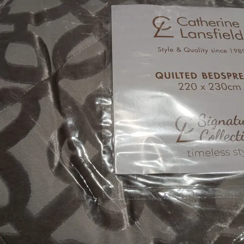 CATHERING LANSFIELD SIGNATURE COLLECTION LATTICE CUT VELVET BEDSPREAD 220 X 230CM