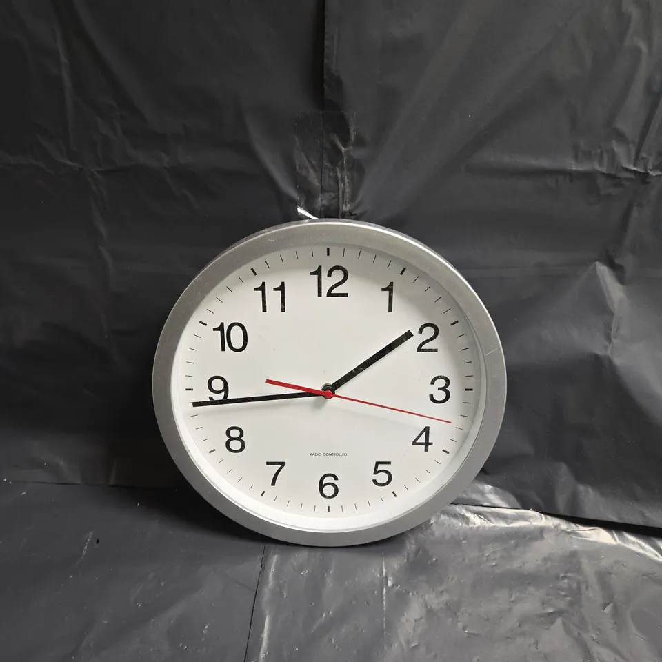 HABITAT RC SILVER CLOCK