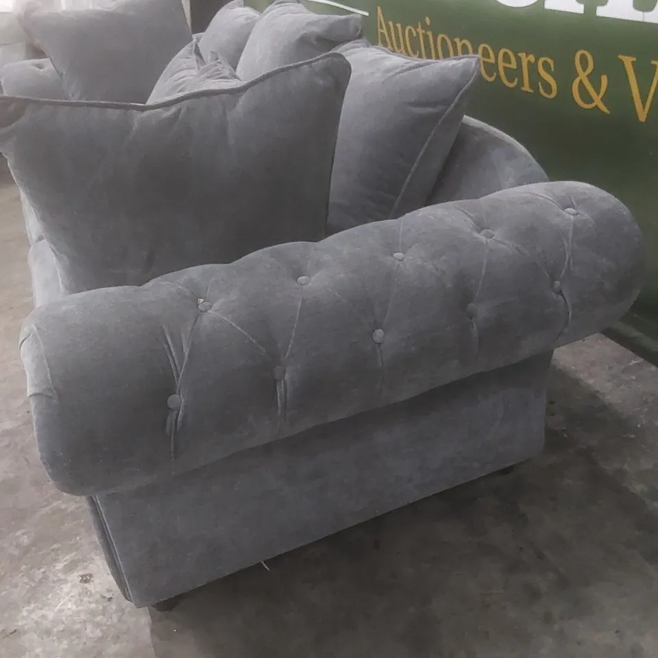 DESIGNER WINDSOR 3 SEATER FABRIC UPHOLSTERED SOFA - GREY