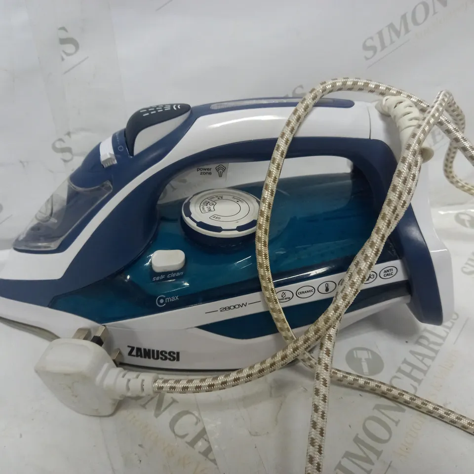 ZANUSSI ZSI-9270-BL IRON DRY & STEAM IRON, BLUE & WHITE