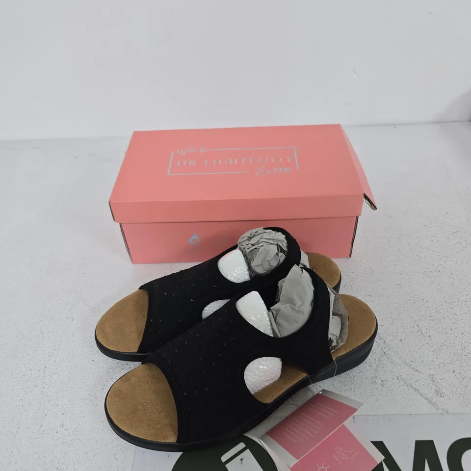 DR LIGHTFOOT WIDE FIT SANDALS – BLACK, UK 8