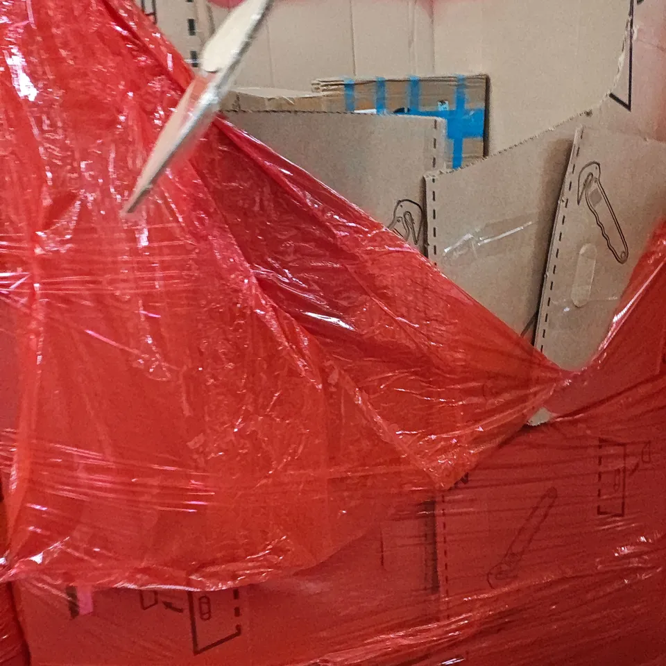 PALLET OF ASSORTED HOUSEHOLD GOODS AND PRODUCTS TO INCLUDE; VANITY MIRROR,DESK, PHOTO FRAME