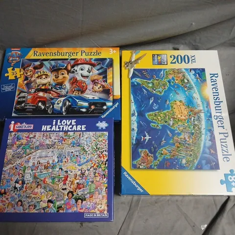 LOT OF 3 ASSORTED JIGSAW PUZZLES TO INCLUDE WORLD MAP AND PAW PATROL
